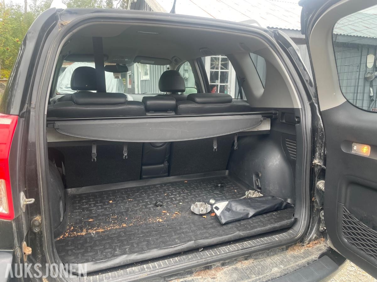 2007 Toyota RAV4 2.2 136hk 4WD REP OBJEKT hengerfeste skinn webasto