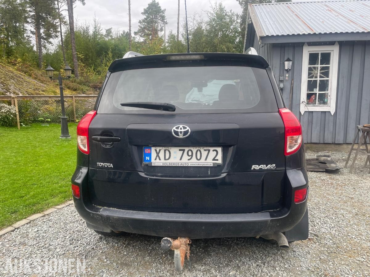 2007 Toyota RAV4 2.2 136hk 4WD REP OBJEKT hengerfeste skinn webasto