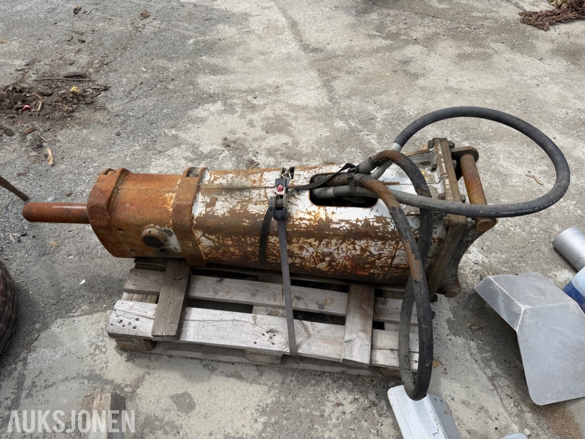 1999 Hydraulisk pigghammer KHB Heavy Construction