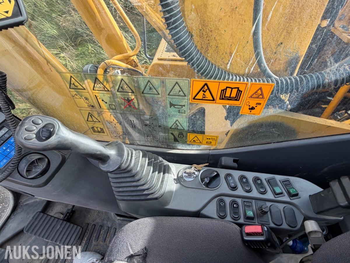 2016 Komatsu PC 210 LC -10+ - 6372 timer-Rototilt-Sentralsmøring-Bunkringspumpe 