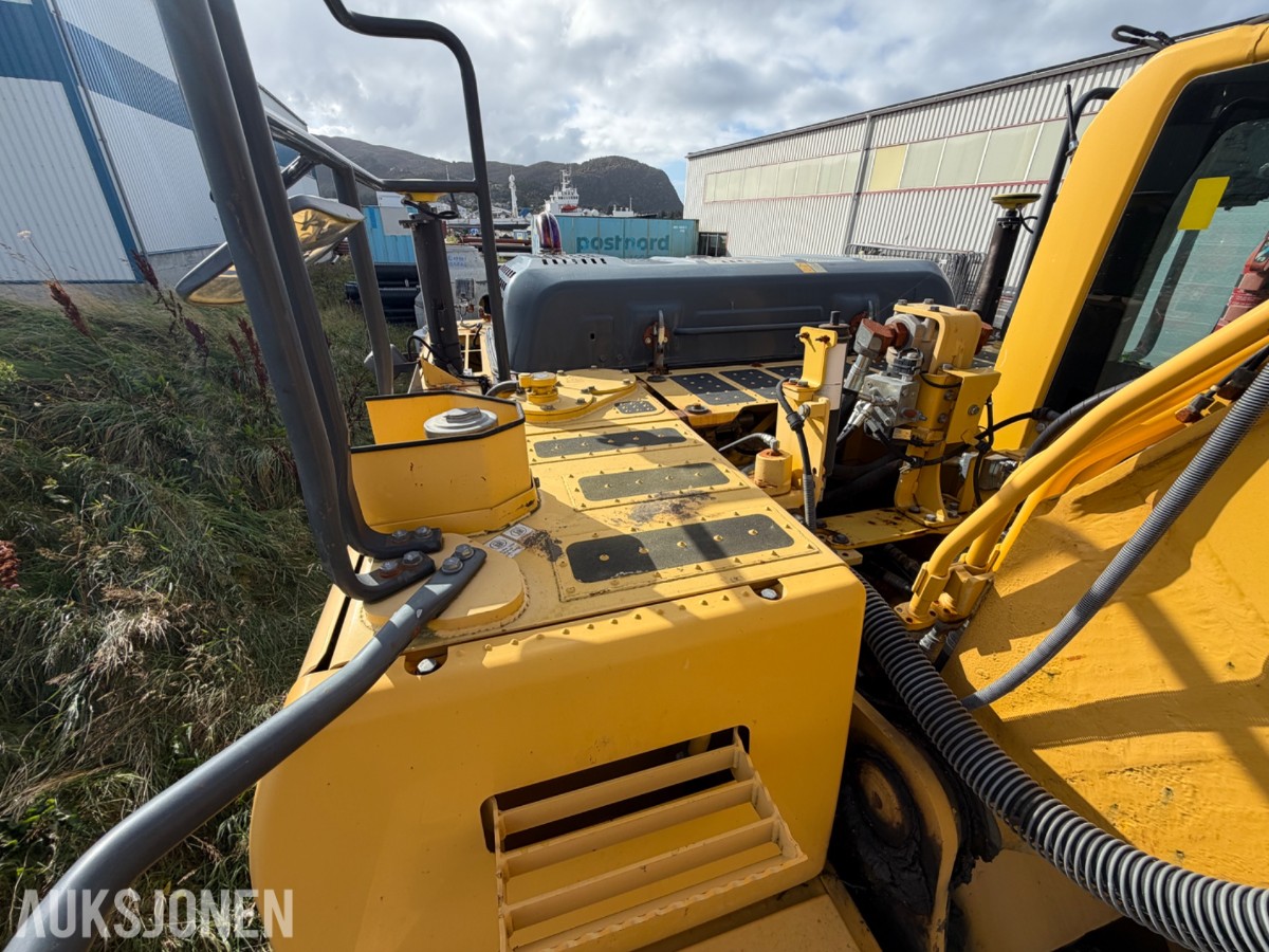 2016 Komatsu PC 210 LC -10+ - 6372 timer-Rototilt-Sentralsmøring-Bunkringspumpe 