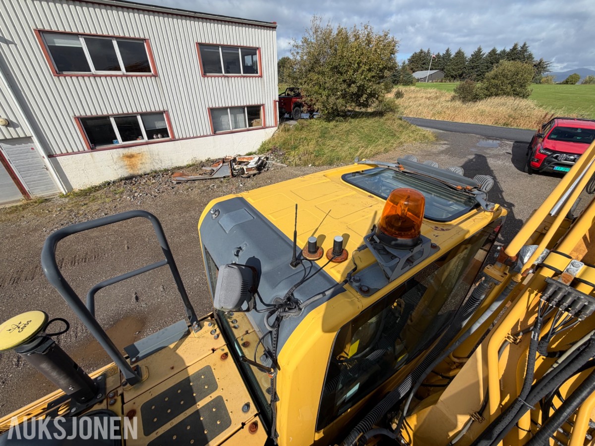 2016 Komatsu PC 210 LC -10+ - 6372 timer-Rototilt-Sentralsmøring-Bunkringspumpe 