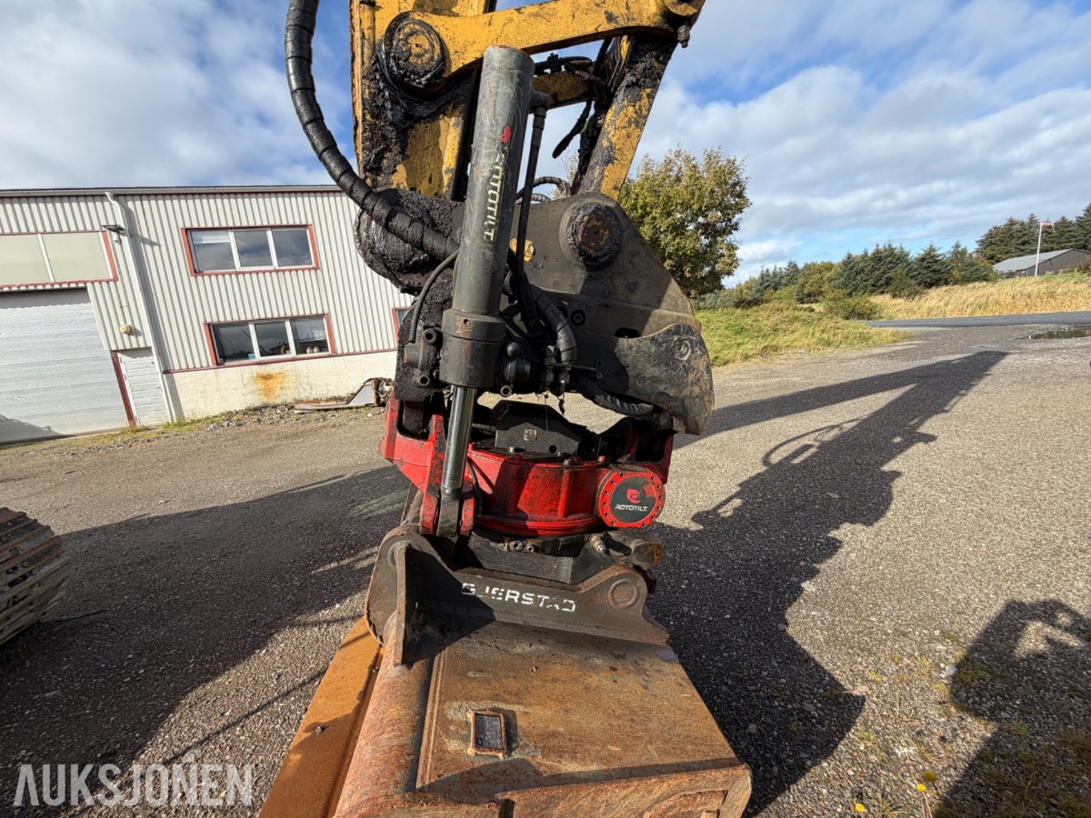 2016 Komatsu PC 210 LC -10+ - 6372 timer-Rototilt-Sentralsmøring-Bunkringspumpe 