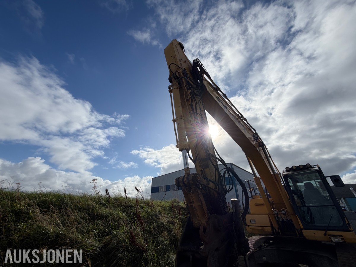 2016 Komatsu PC 210 LC -10+ - 6372 timer-Rototilt-Sentralsmøring-Bunkringspumpe 