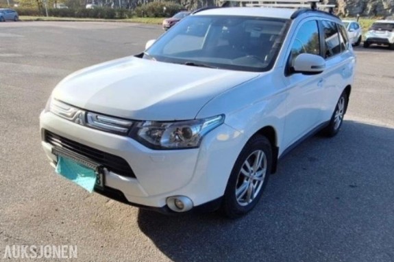 2013 Mitsubishi Outlander 2.2 DI-D 4WD Automat, Adaptiv cruisekontroll, Ryggekamera