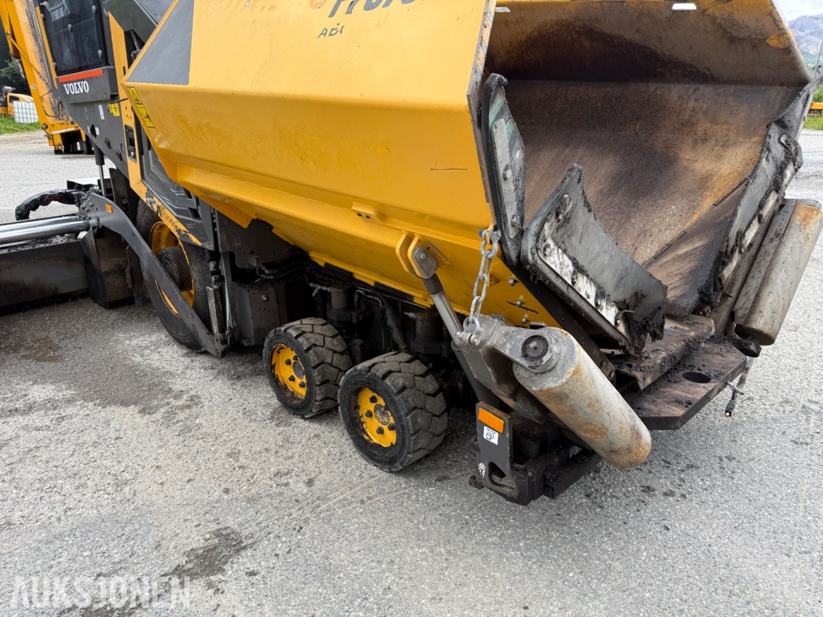 2021 Volvo P2870D Asfaltutlegger, Steg 5, 1746t 
