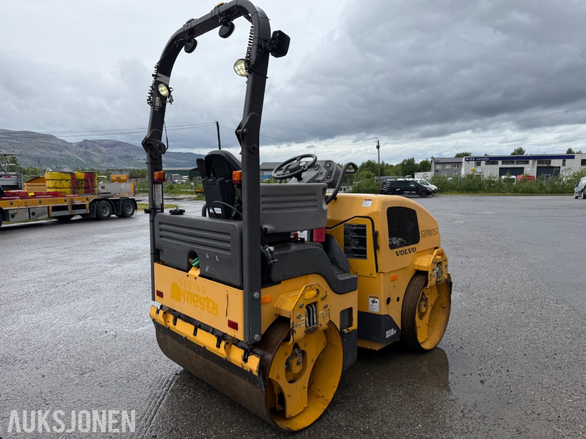2019 Volvo DD38HF Vals, 796T, Arbeidslys