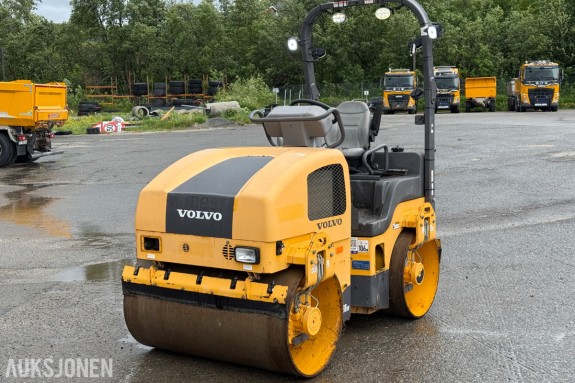 2019 Volvo DD38HF Vals, 796T, Arbeidslys