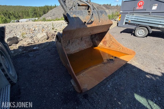 2018  Gjerstad hydraulisk pusseskuffe S70 – sentralsmøring