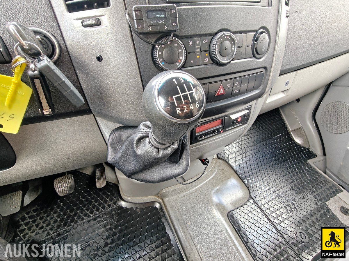 2012 Volkswagen Crafter 163 HK 10-SETER BUSS HENGERFESTE VARMER KJØREBOK 