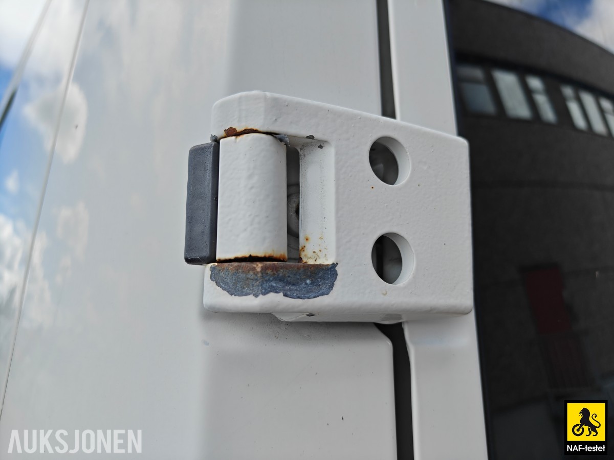 2012 Volkswagen Crafter 163 HK 10-SETER BUSS HENGERFESTE VARMER KJØREBOK 