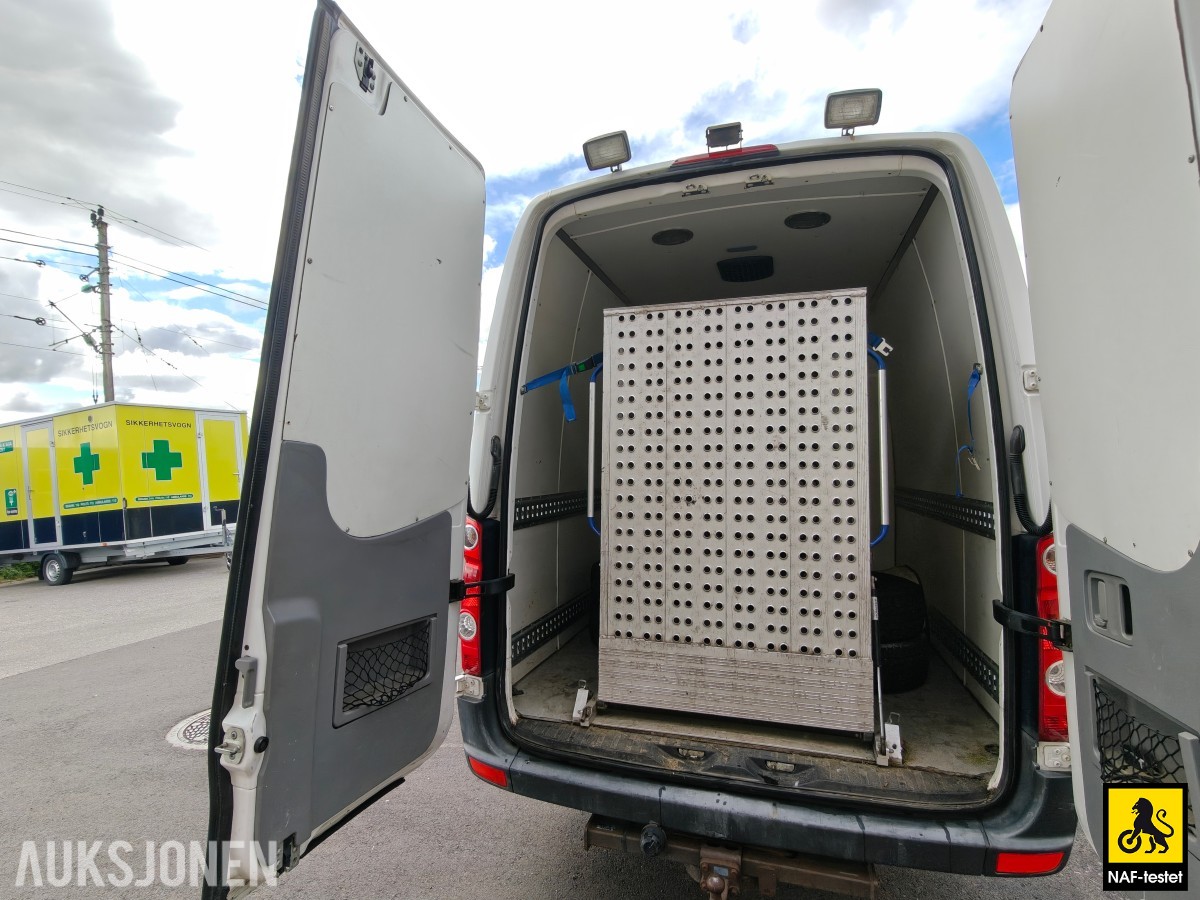 2012 Volkswagen Crafter 163 HK 10-SETER BUSS HENGERFESTE VARMER KJØREBOK 