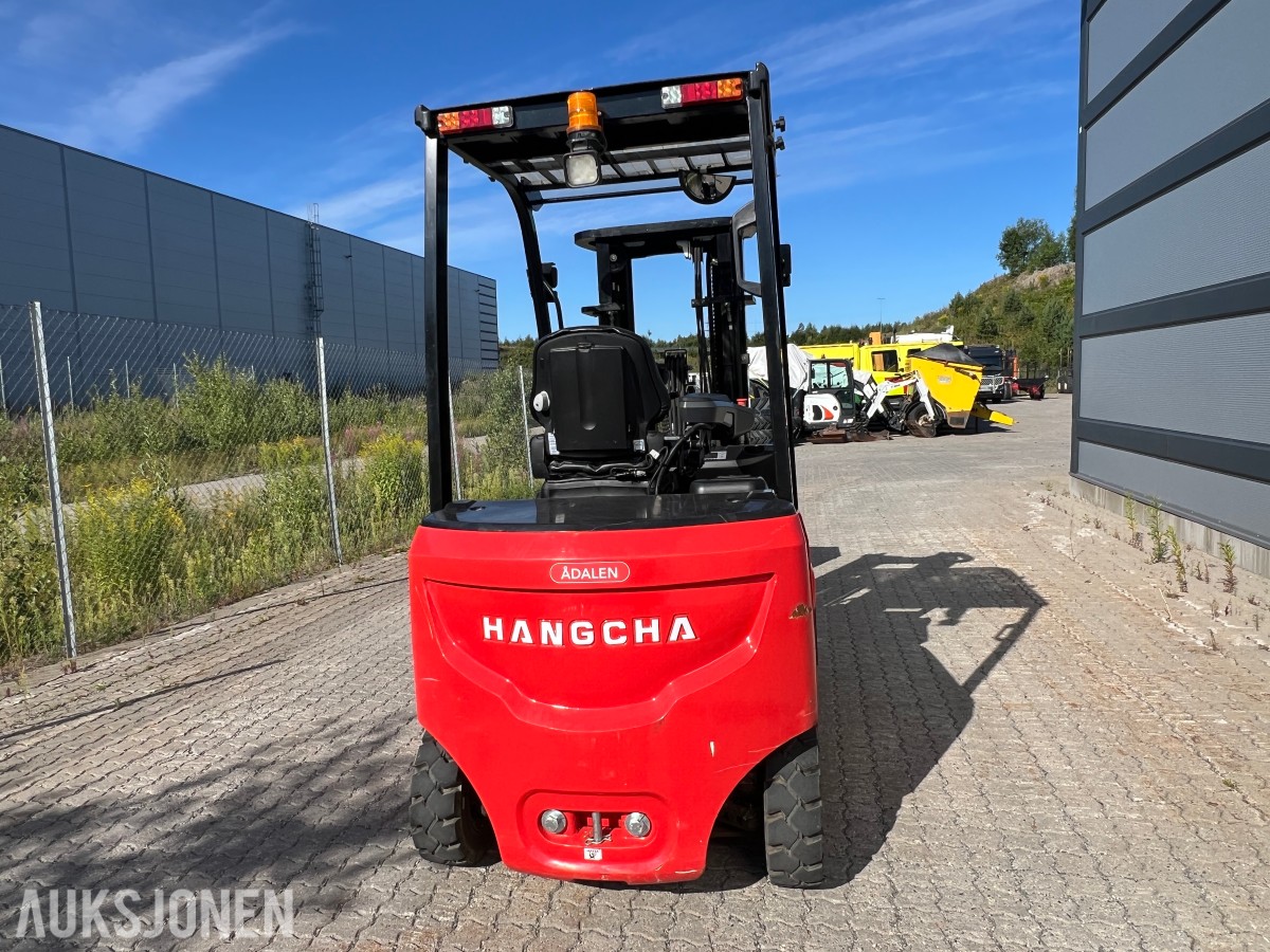 2022 Hangcha CPD25X kun 408t m/friløftmast