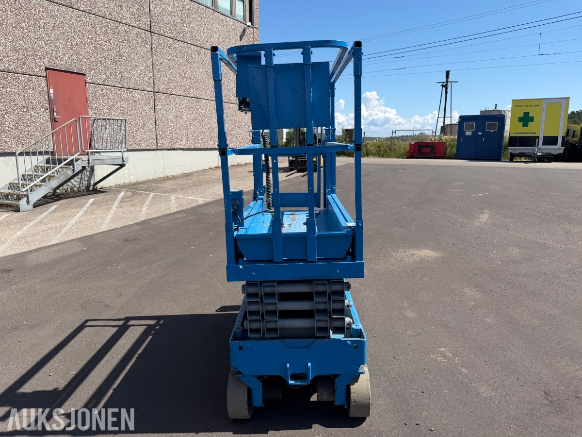 2011 Genie GS-1932 Batteridrevet sakselift – 7,79 m arbeidshøyde