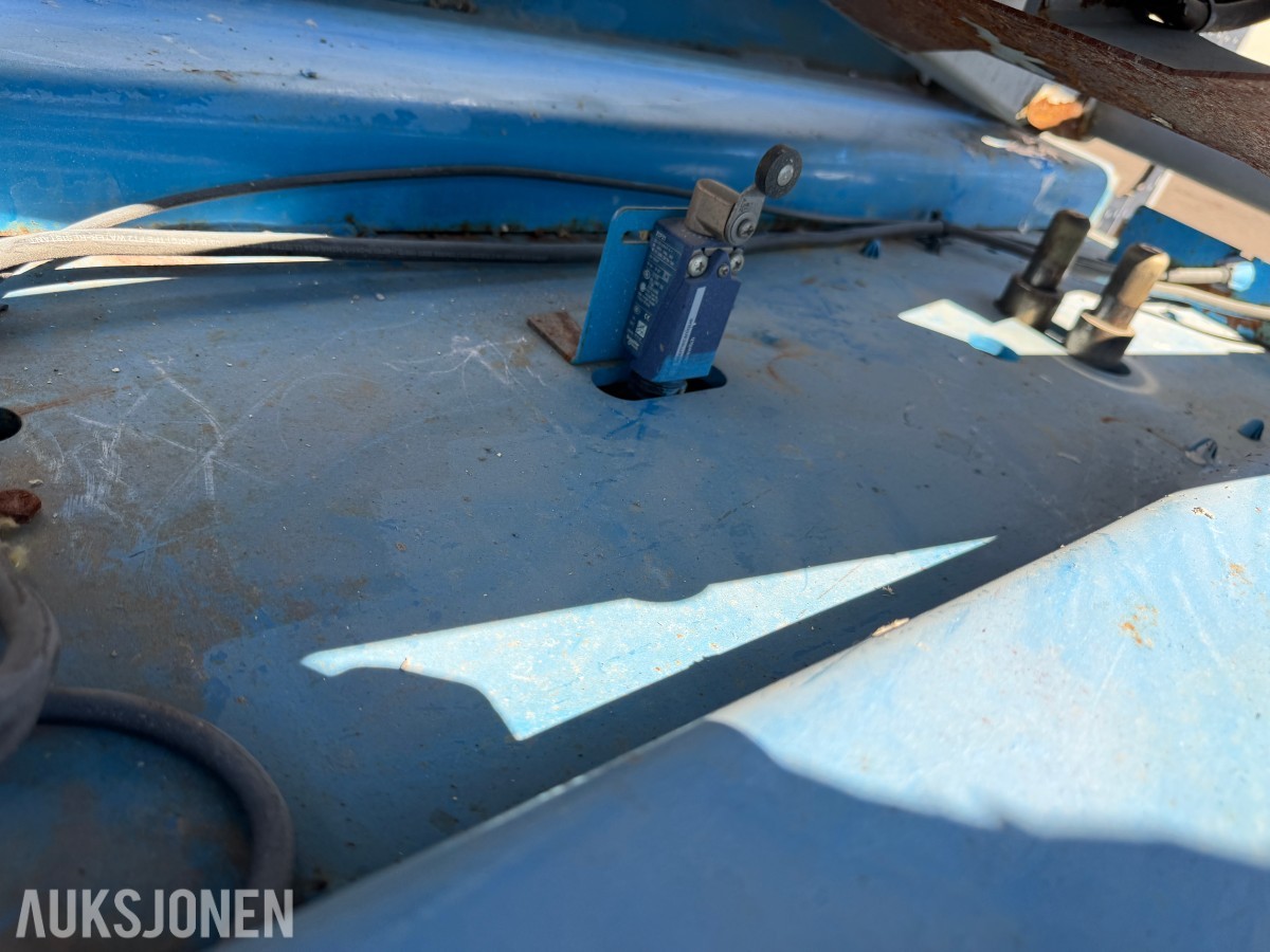 2011 Genie GS-1932 Batteridrevet sakselift – 7,79 m arbeidshøyde