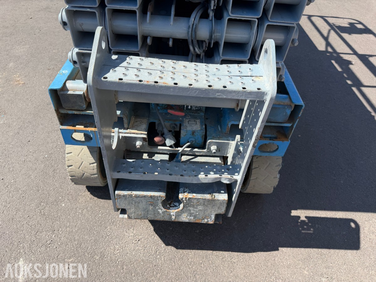 2011 Genie GS-1932 Batteridrevet sakselift – 7,79 m arbeidshøyde