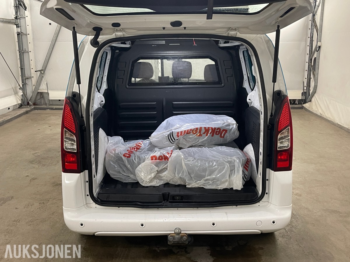 2016 PEUGEOT PARTNER 1.6-99 D AUTOMAT CRUISE P.SENSORER HENGERFESTE