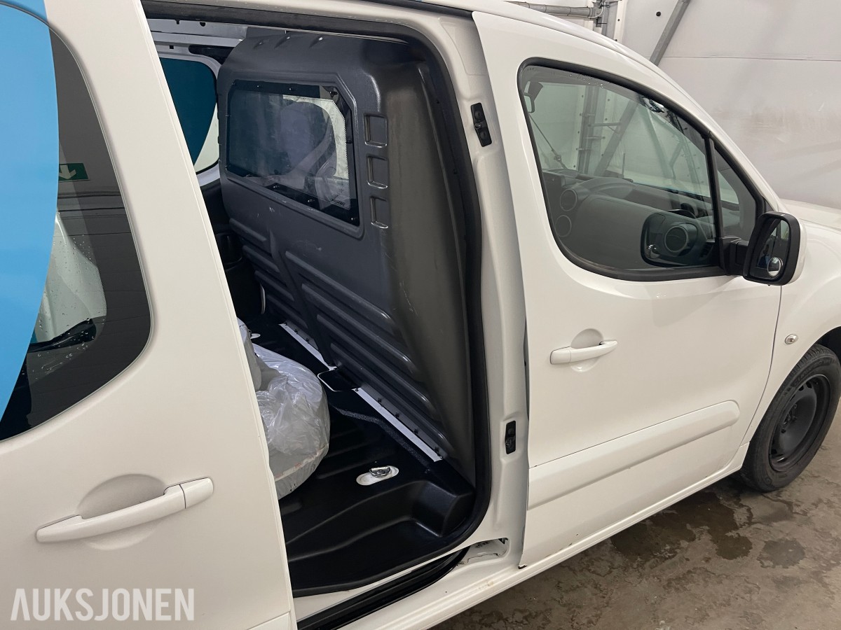 2016 PEUGEOT PARTNER 1.6-99 D AUTOMAT CRUISE P.SENSORER HENGERFESTE