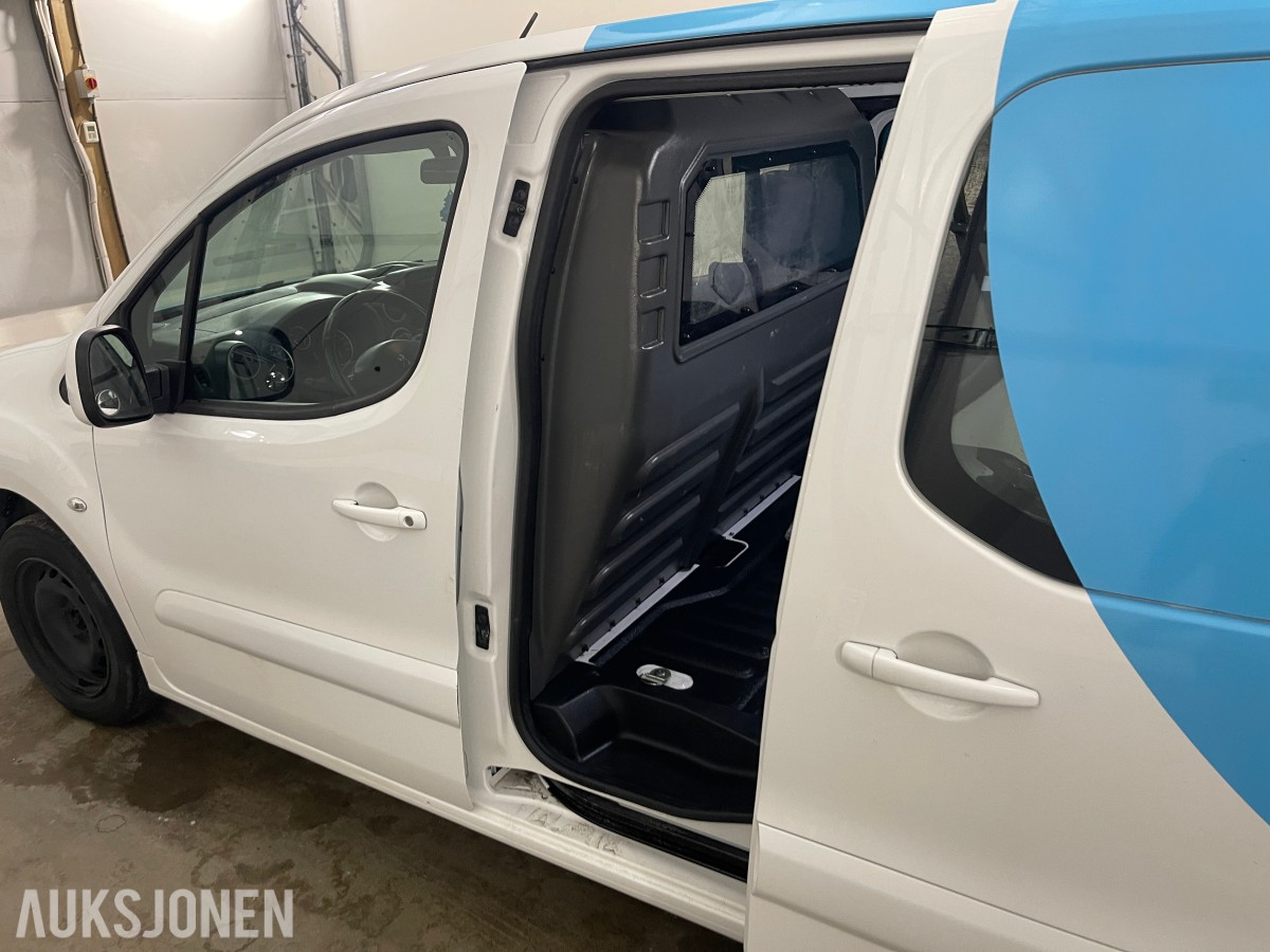 2016 PEUGEOT PARTNER 1.6-99 D AUTOMAT CRUISE P.SENSORER HENGERFESTE