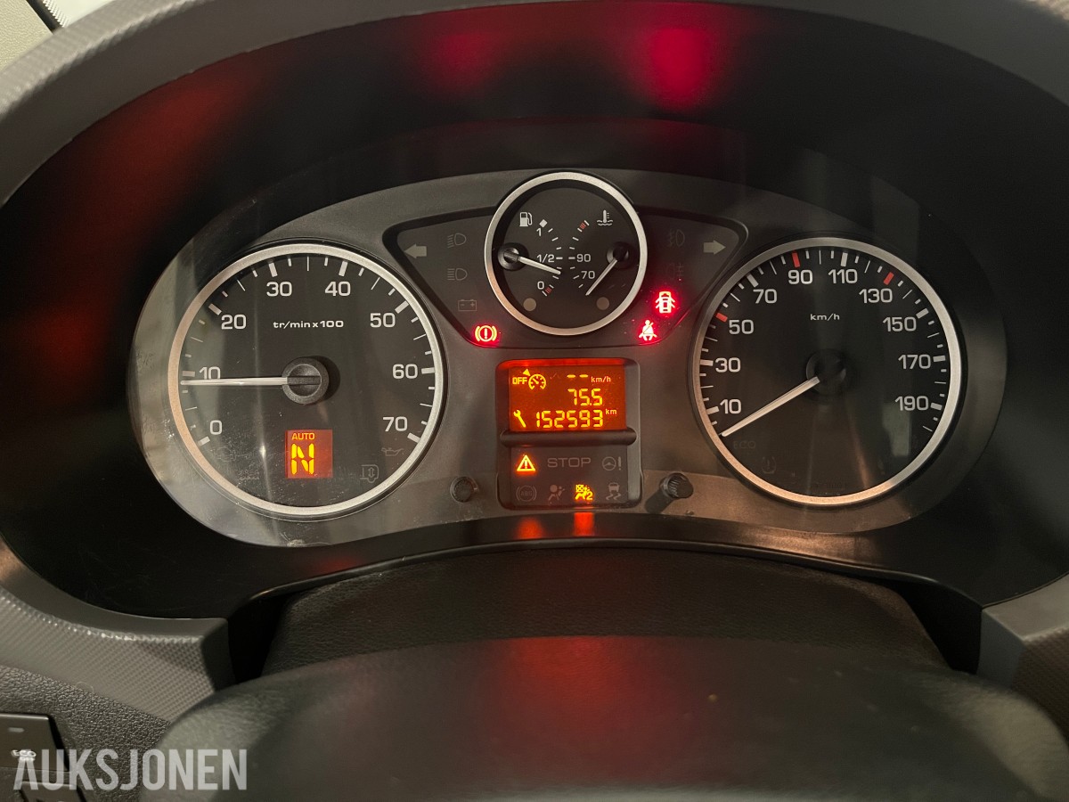 2016 PEUGEOT PARTNER 1.6-99 D AUTOMAT CRUISE P.SENSORER HENGERFESTE