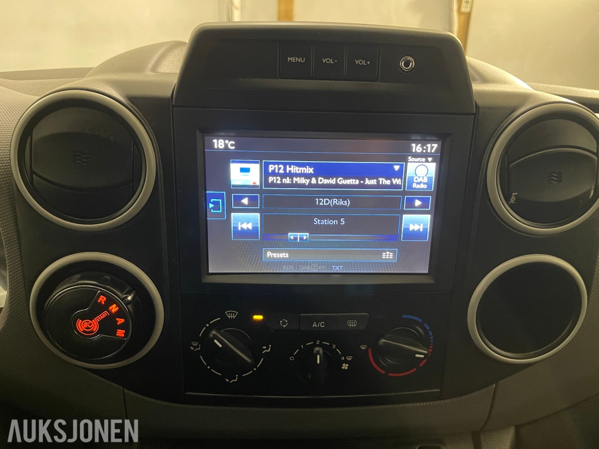 2016 PEUGEOT PARTNER 1.6-99 D AUTOMAT CRUISE P.SENSORER HENGERFESTE