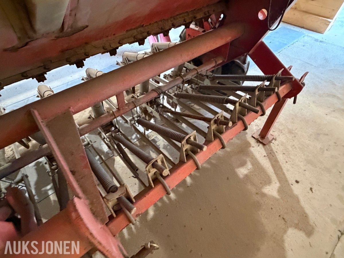 Tume KK 250 Såmaskin - skålabber - traktormontert