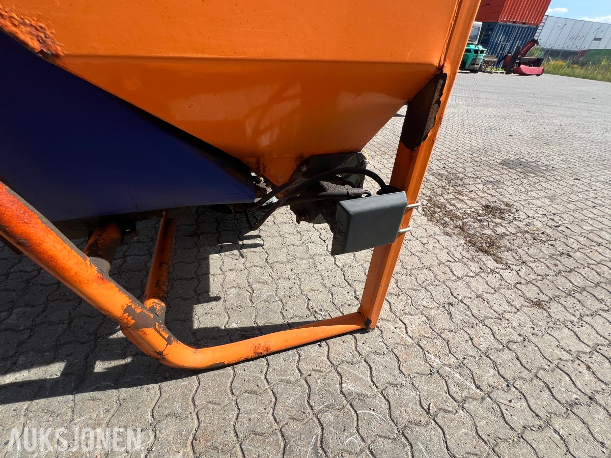 2016 Aebi Schimdt Traxos S15T Sandspreder m/terminal