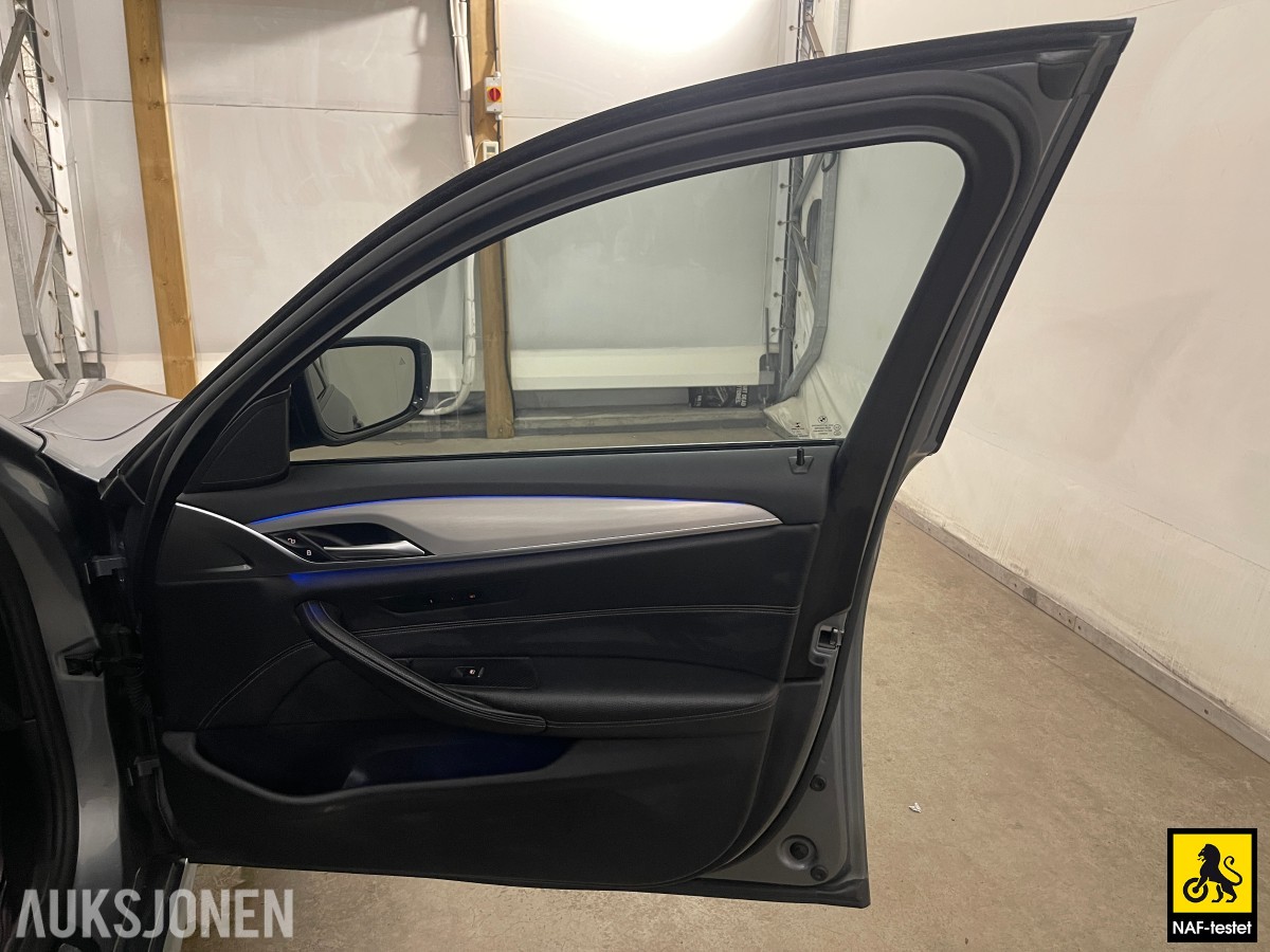 2018 BMW 530E M SPORT 360-KAMERA HEAD-UP SOLTAK KOMFORTSETER SKINN
