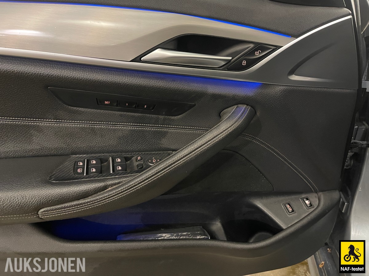 2018 BMW 530E M SPORT 360-KAMERA HEAD-UP SOLTAK KOMFORTSETER SKINN