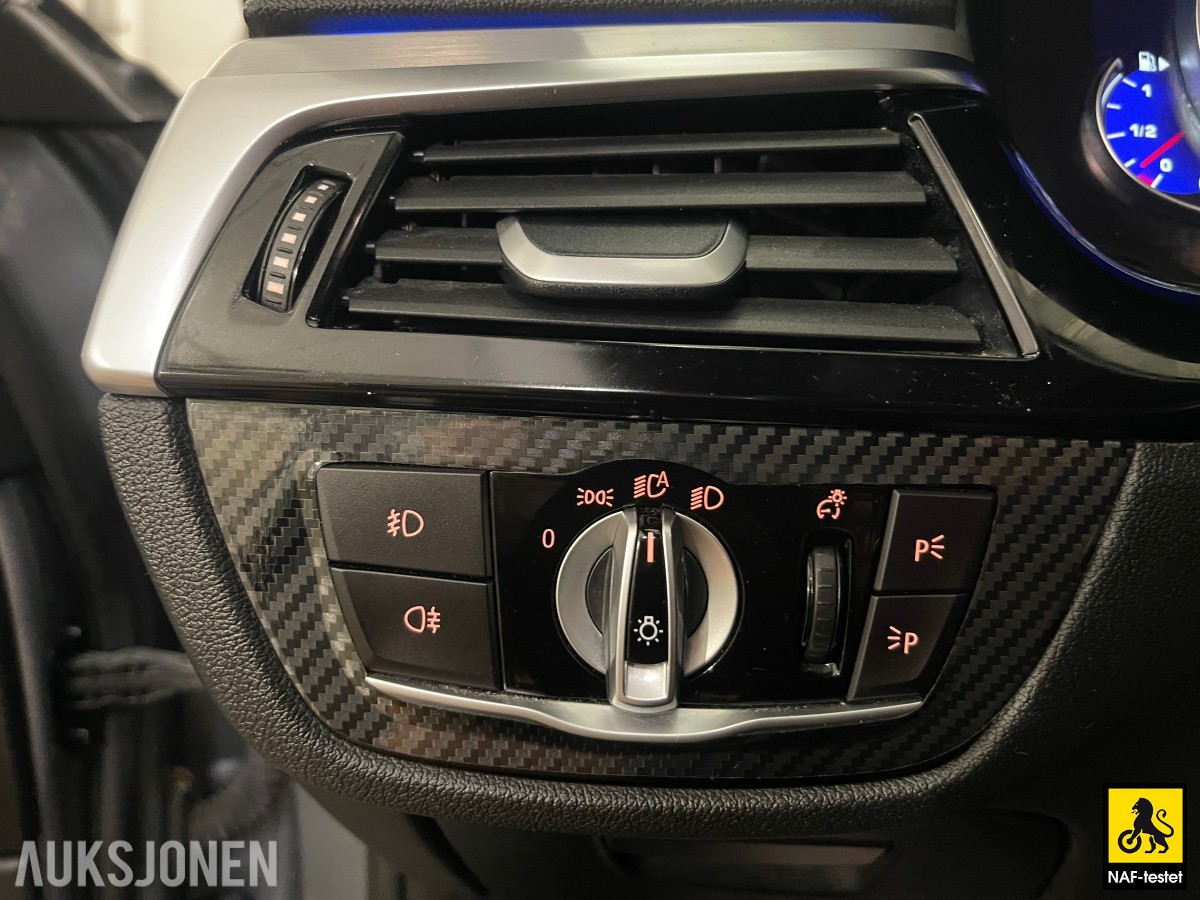 2018 BMW 530E M SPORT 360-KAMERA HEAD-UP SOLTAK KOMFORTSETER SKINN