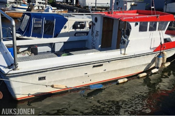 1995 Birchwood Sjark med volvo 40 motor 120 hk 