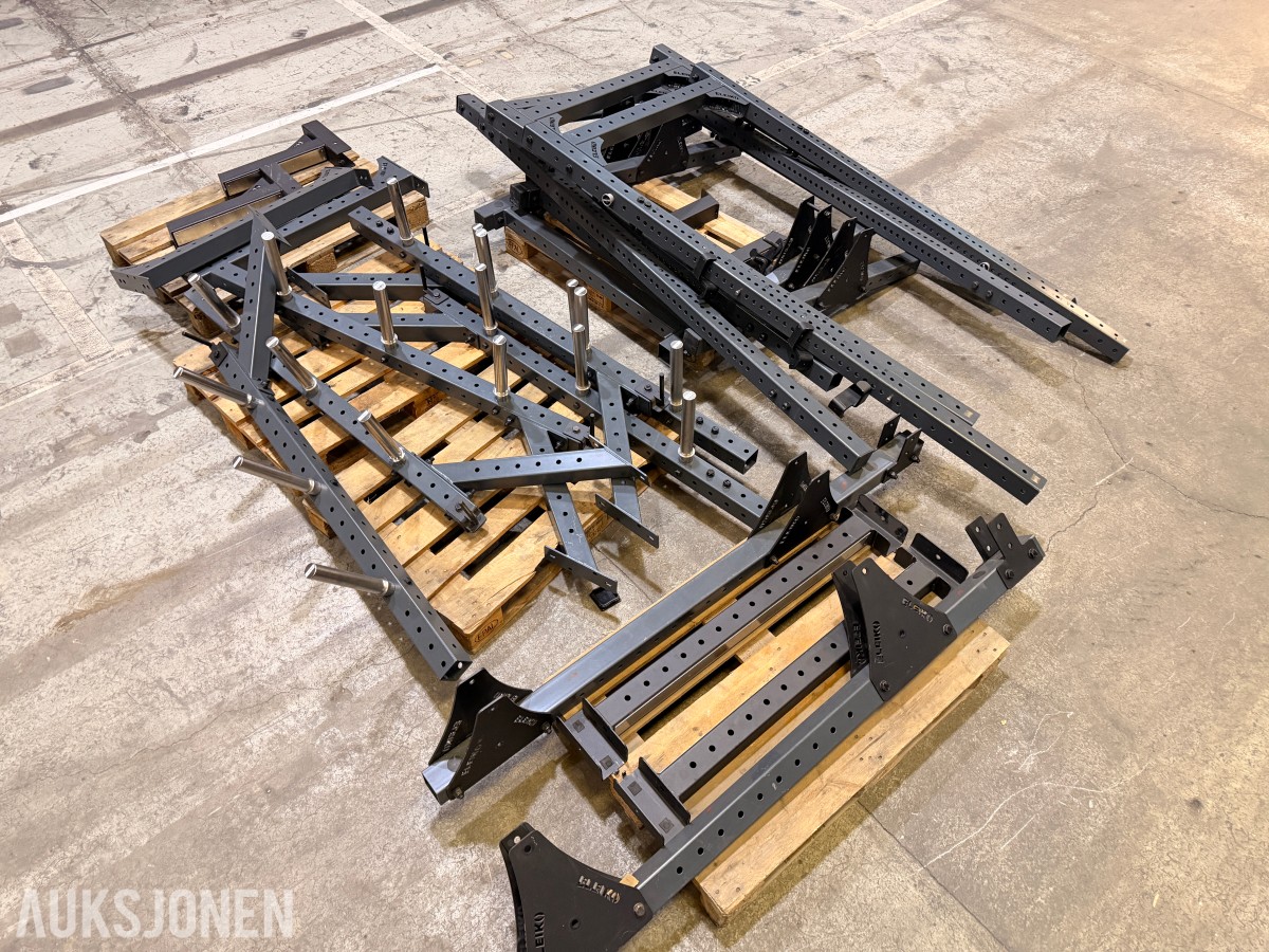 2 stk Eleiko Half Rack med oppbevaring for vektskiver