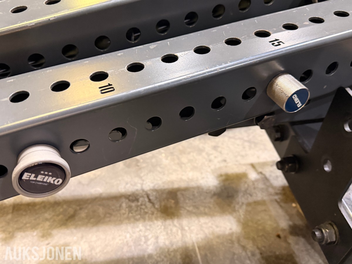 2 stk Eleiko Half Rack med oppbevaring for vektskiver