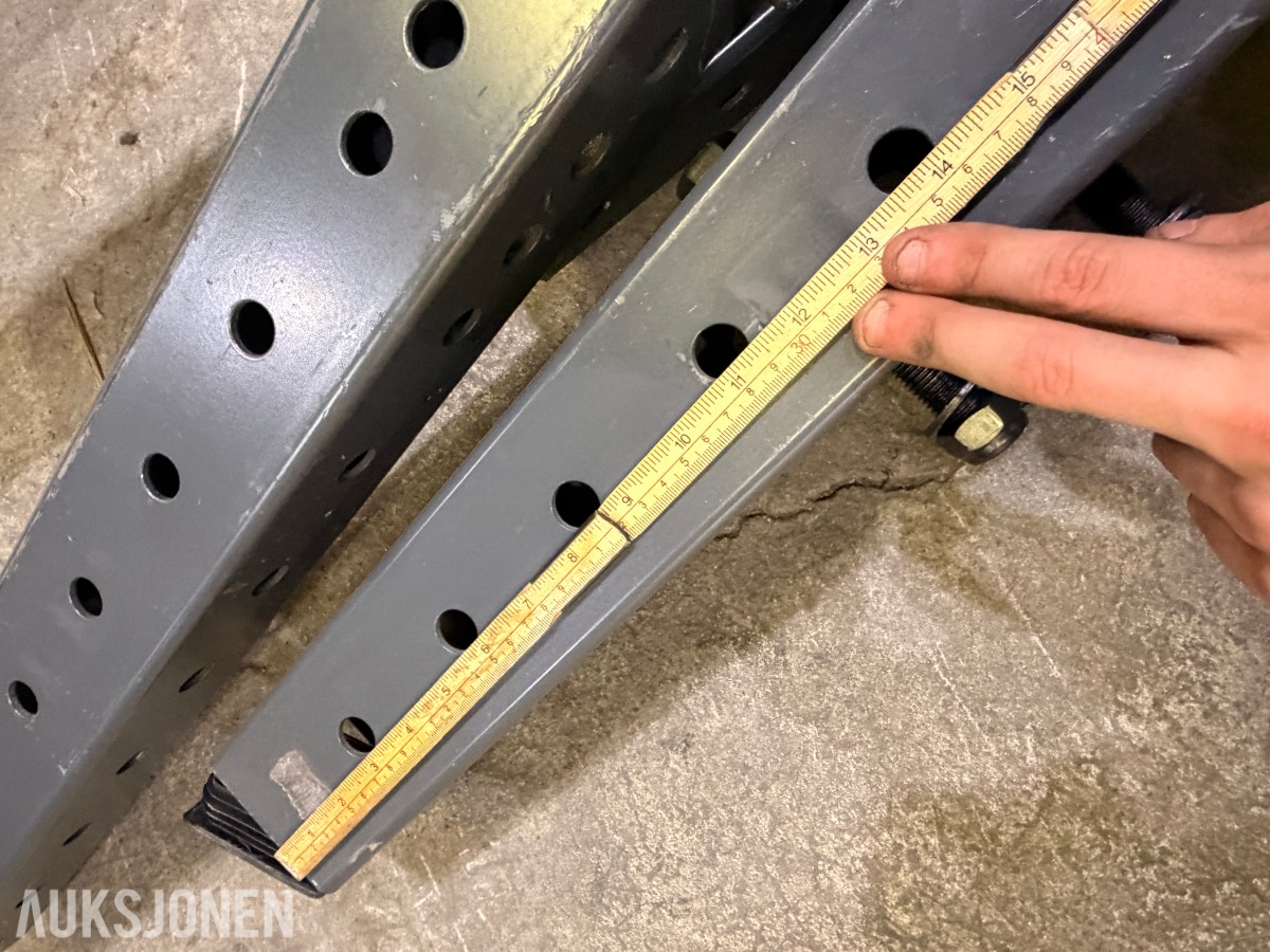 2 stk Eleiko Half Rack med oppbevaring for vektskiver