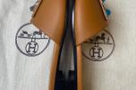 TOLLAUKSJON - Hermes Dune Tan Leather Flat Sandal