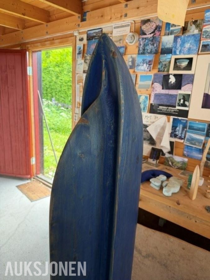 Original skulptur av Karl Johan Giskeødegård (1943–2024)