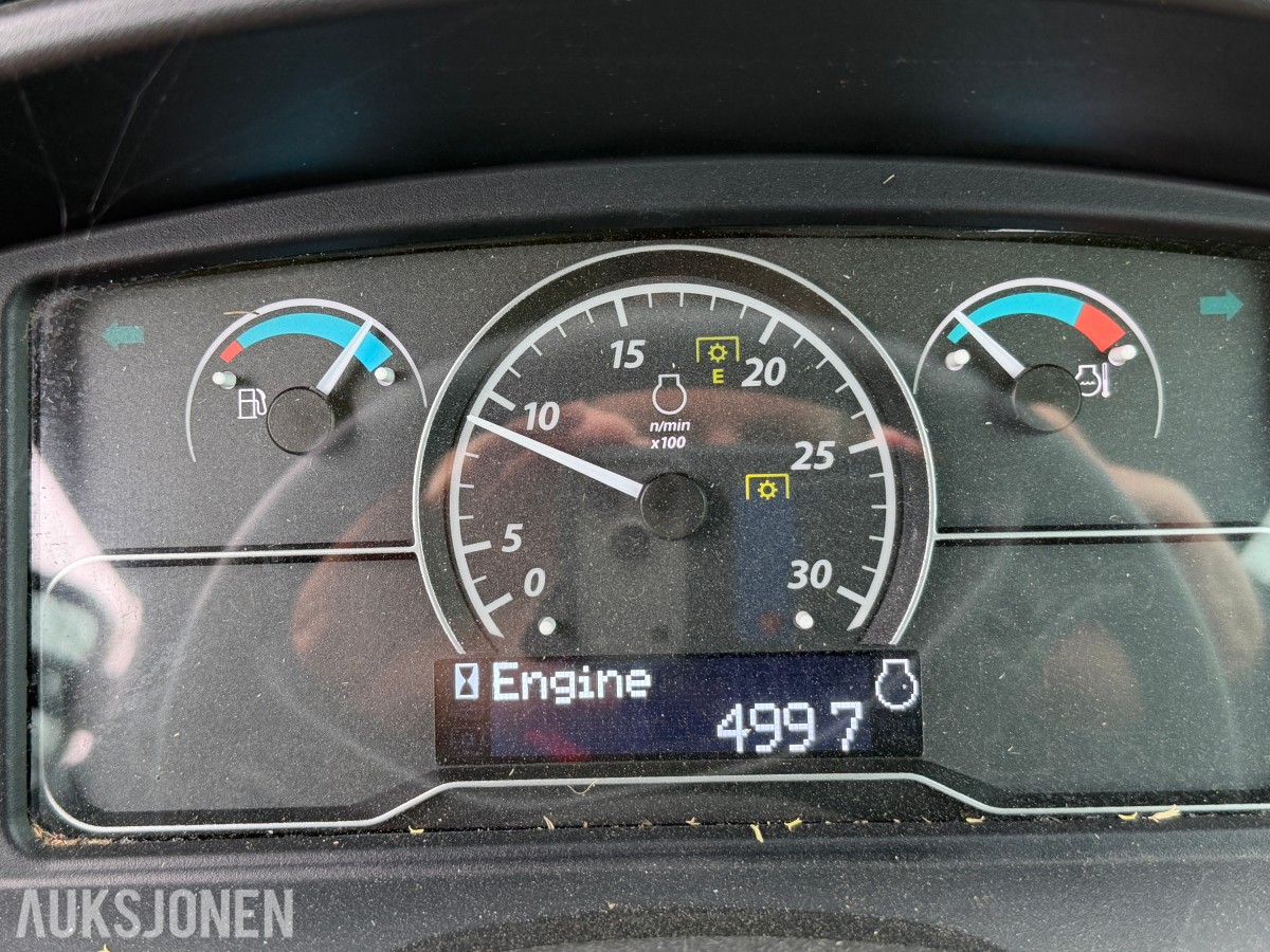 2017 John Deere 2036R – 499 timer – Lukket hytte – 4WD – Klippeaggregat 60D