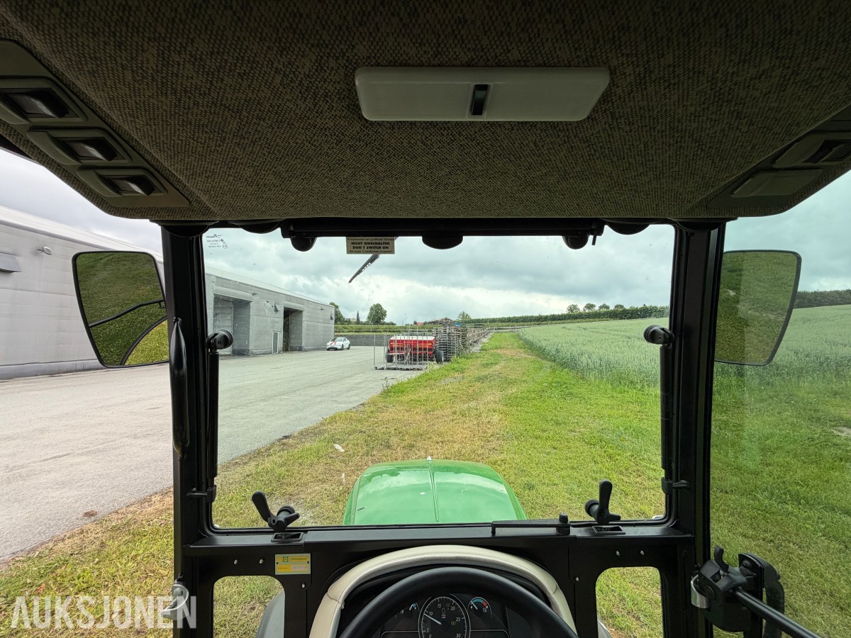 2017 John Deere 2036R – 499 timer – Lukket hytte – 4WD – Klippeaggregat 60D