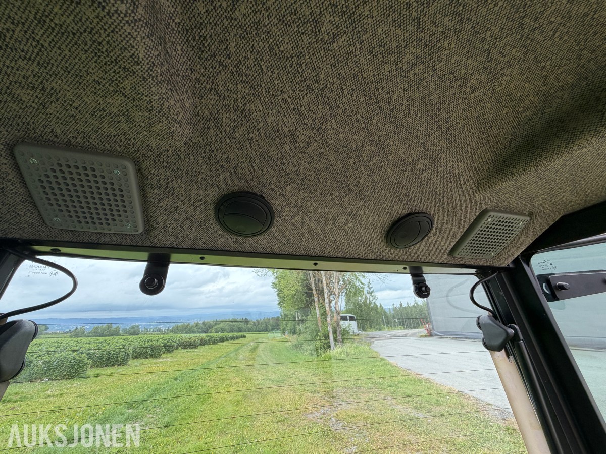 2017 John Deere 2036R – 499 timer – Lukket hytte – 4WD – Klippeaggregat 60D