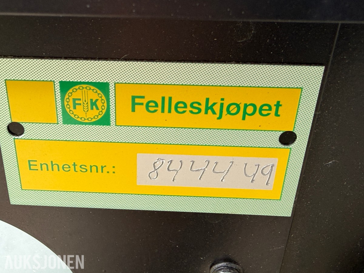 2017 John Deere 2036R – 499 timer – Lukket hytte – 4WD – Klippeaggregat 60D
