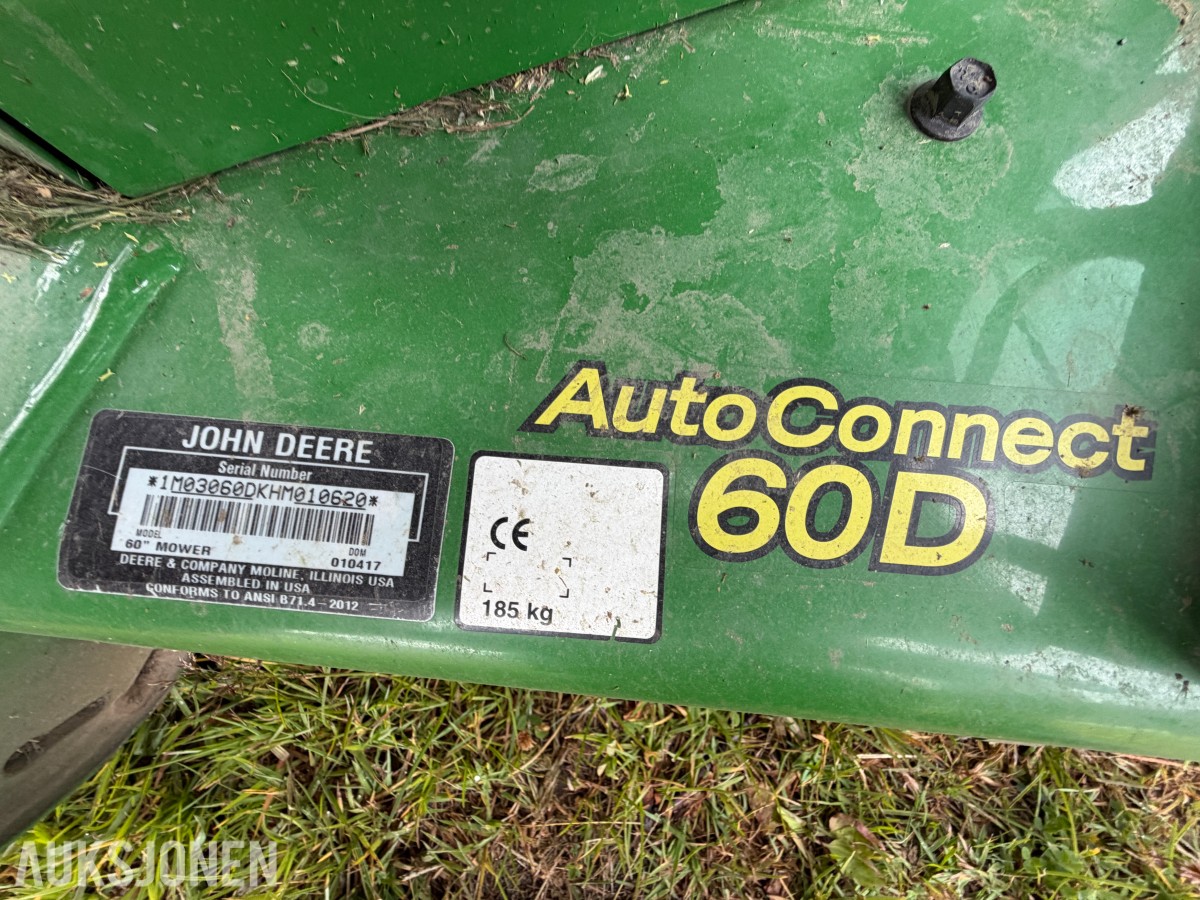 2017 John Deere 2036R – 499 timer – Lukket hytte – 4WD – Klippeaggregat 60D