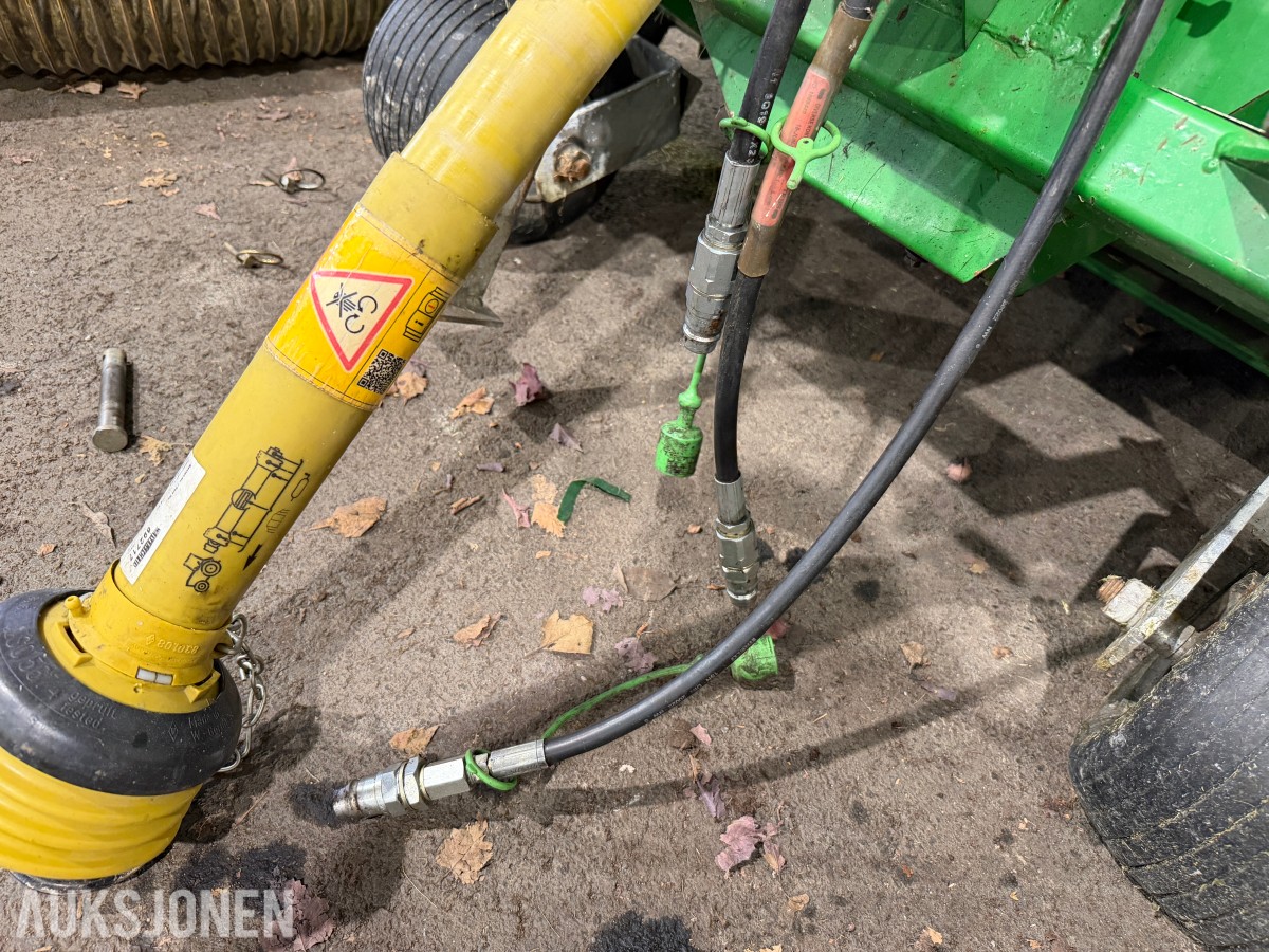 John Deere 345H Oppsamler / Gressoppsamler til klipper