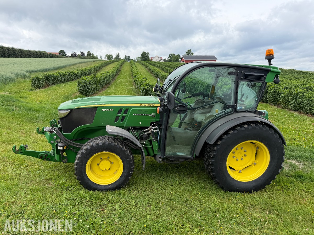 2018 John Deere 5075 GL / 962 timer / 4WD 