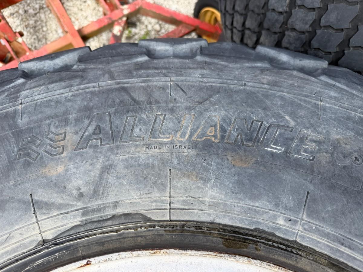 Alliance flotation/turf traktordekk, 2 stk 28L-26