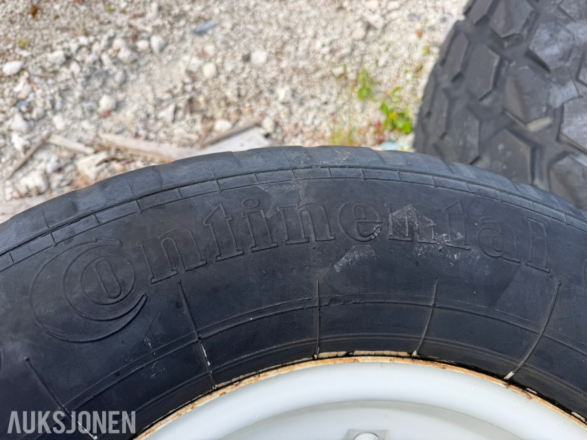Goodyear / Contentinal Dekksett på felg til traktor - Terra-tire