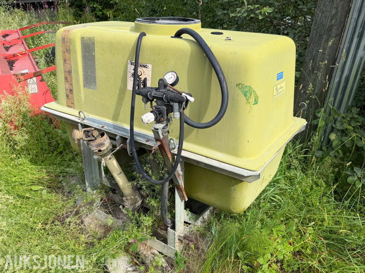Bjerknes Åkersprøyte 600 liter - 3-punkt feste