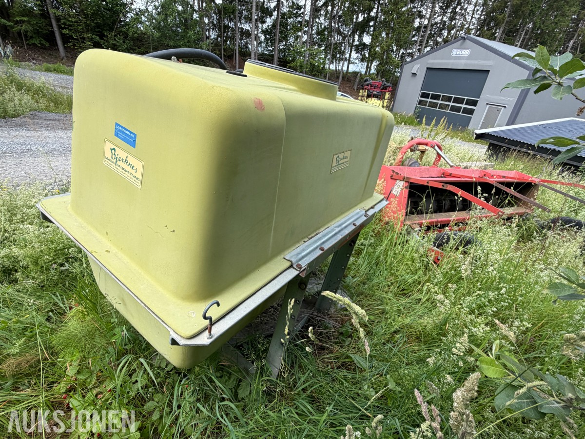 Bjerknes Åkersprøyte 600 liter - 3-punkt feste