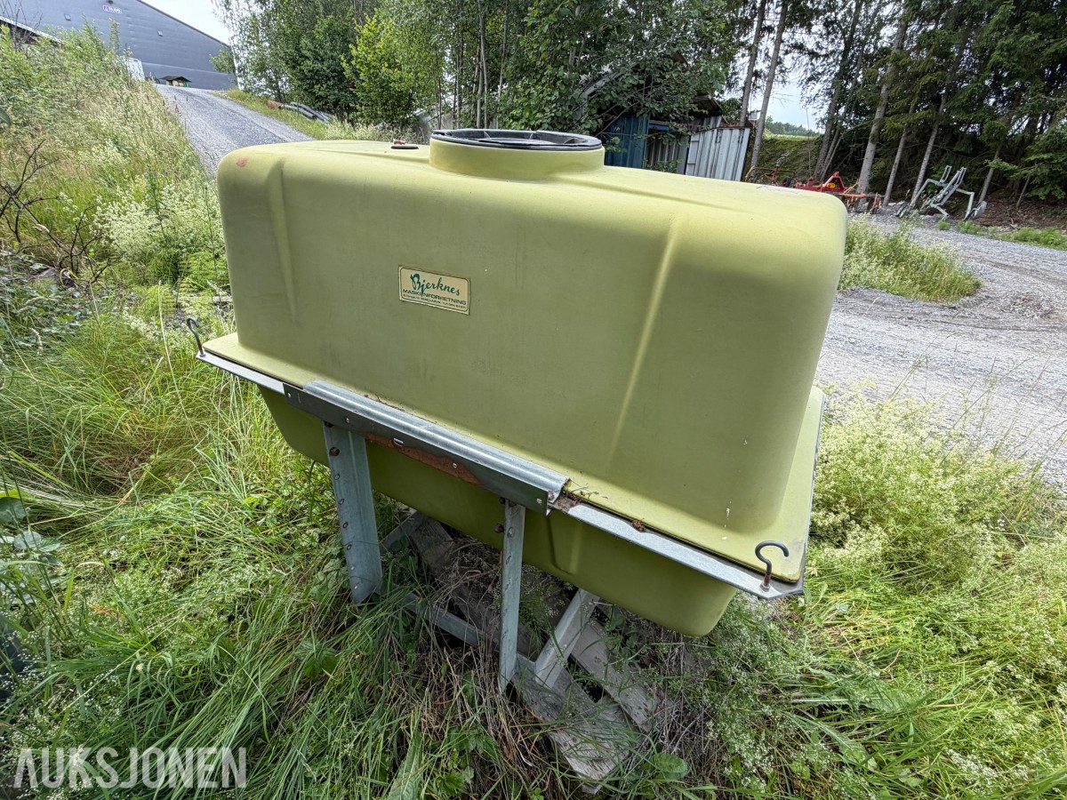 Bjerknes Åkersprøyte 600 liter - 3-punkt feste