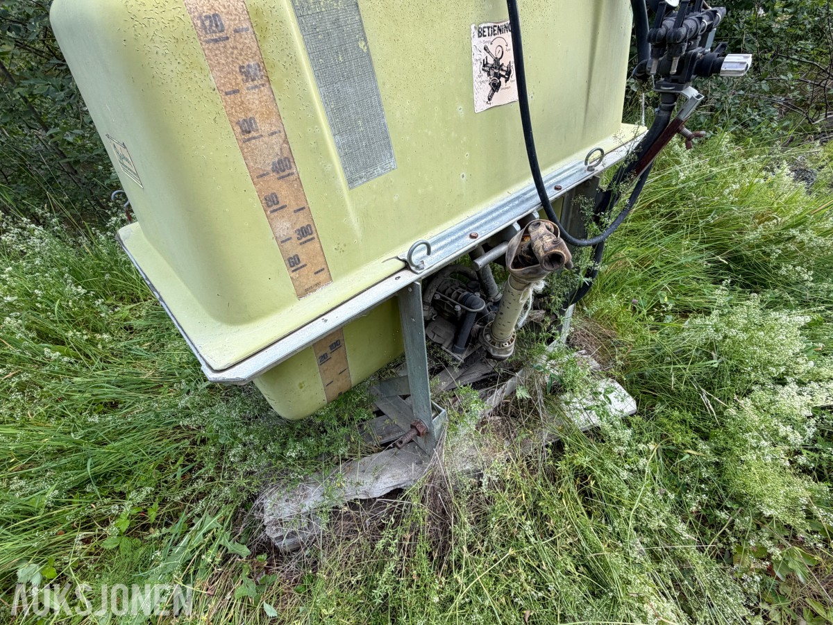 Bjerknes Åkersprøyte 600 liter - 3-punkt feste