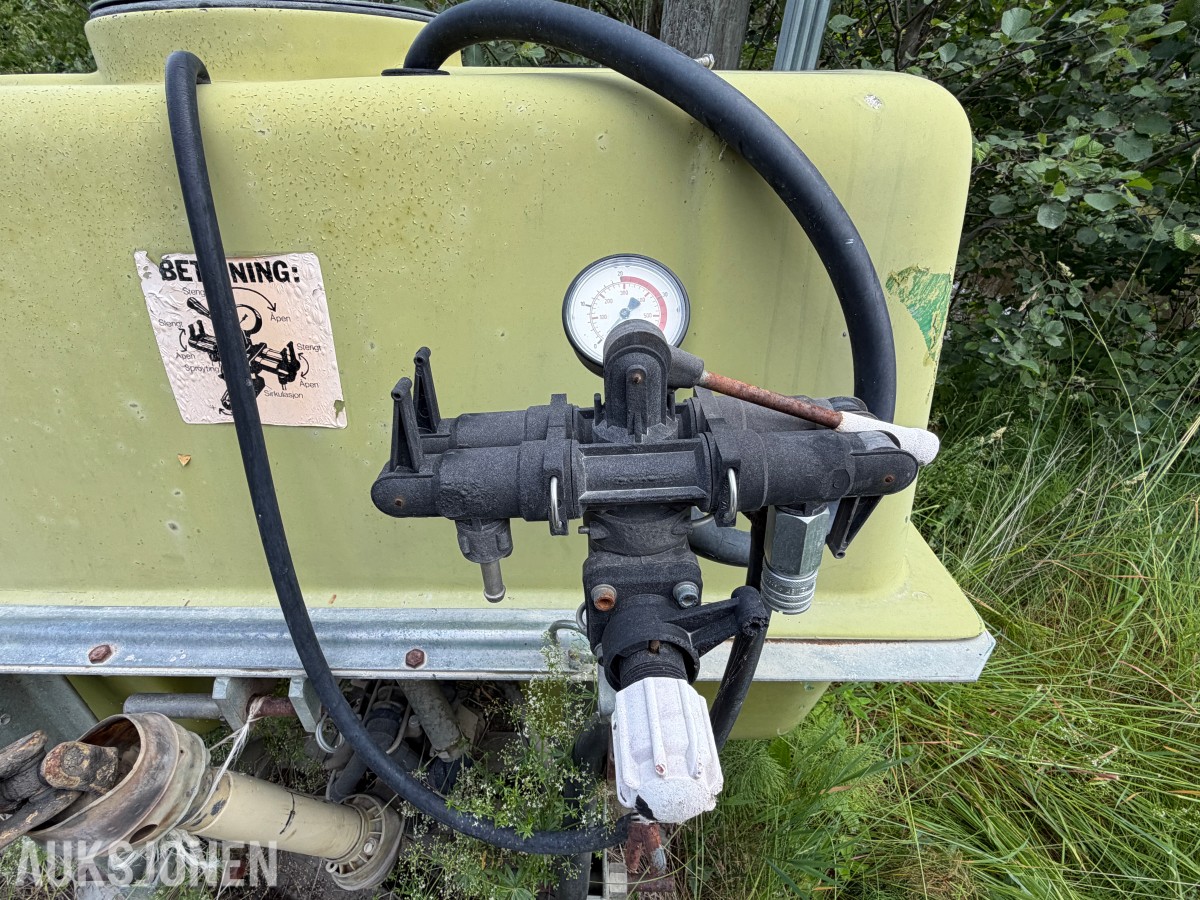 Bjerknes Åkersprøyte 600 liter - 3-punkt feste